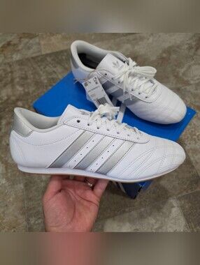 Adidas Taekwondo Lace Sneakers / W9.5